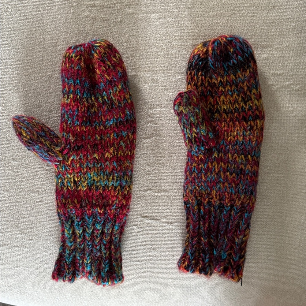 NWOT Roxy Fleece-lined Mittens - Picture 2 of 3